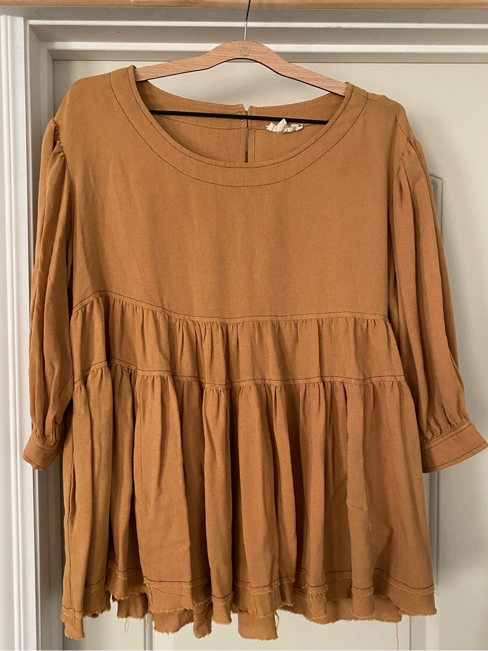 entro Tiered Peasant Tunic in Caramel Brown